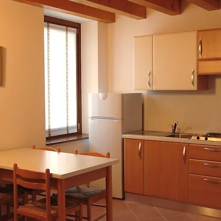 Agriturismo Al Tralcio Valeggio sul Mincio Room photo