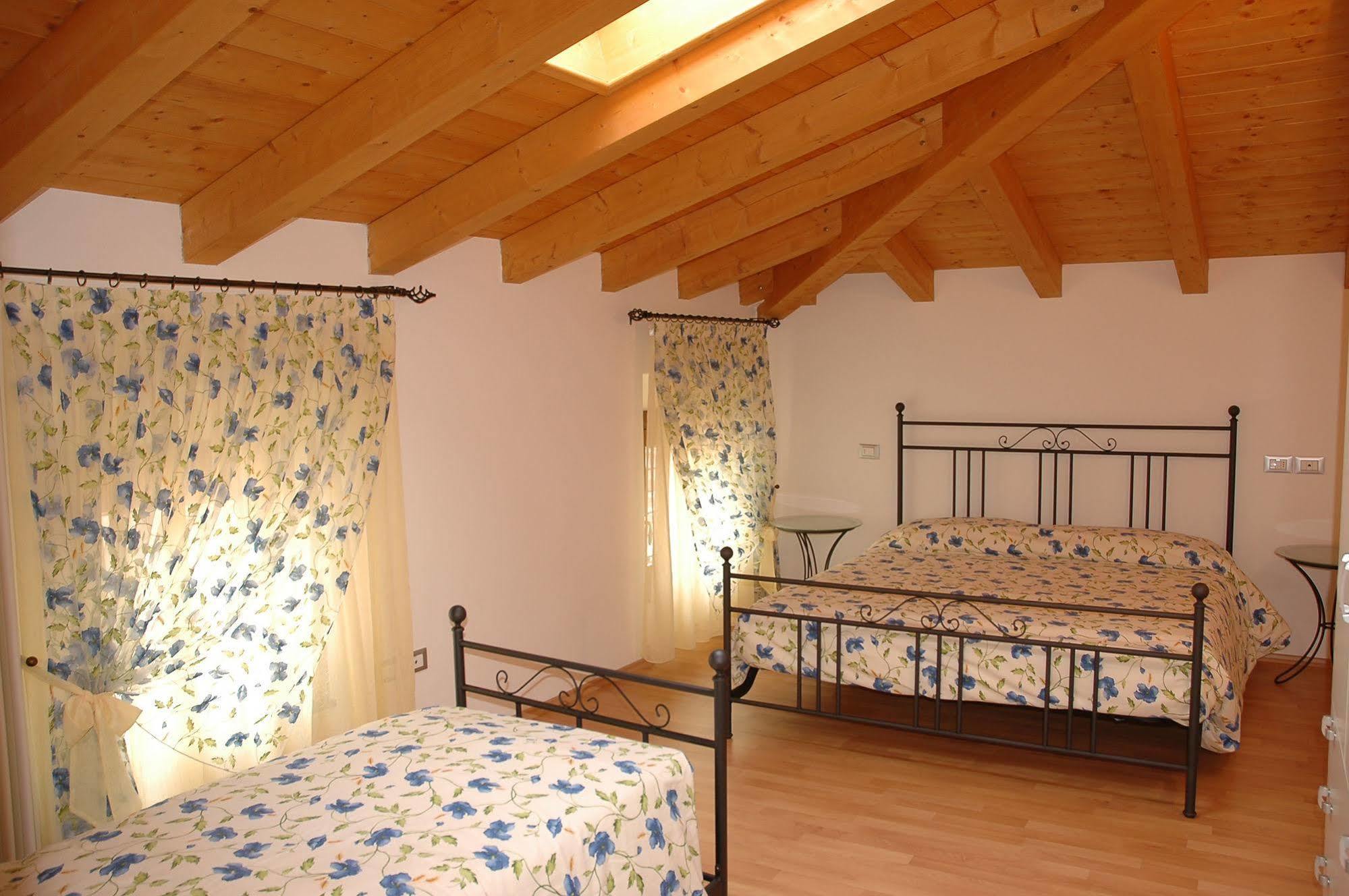 Al Tralcio Apartment *